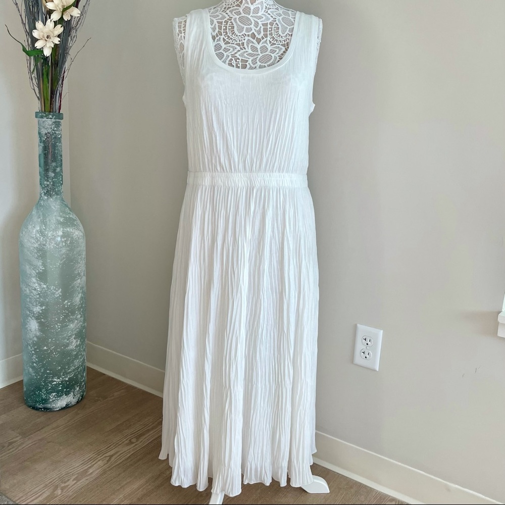 Vince Sleeveless White Maxi Dress Size L